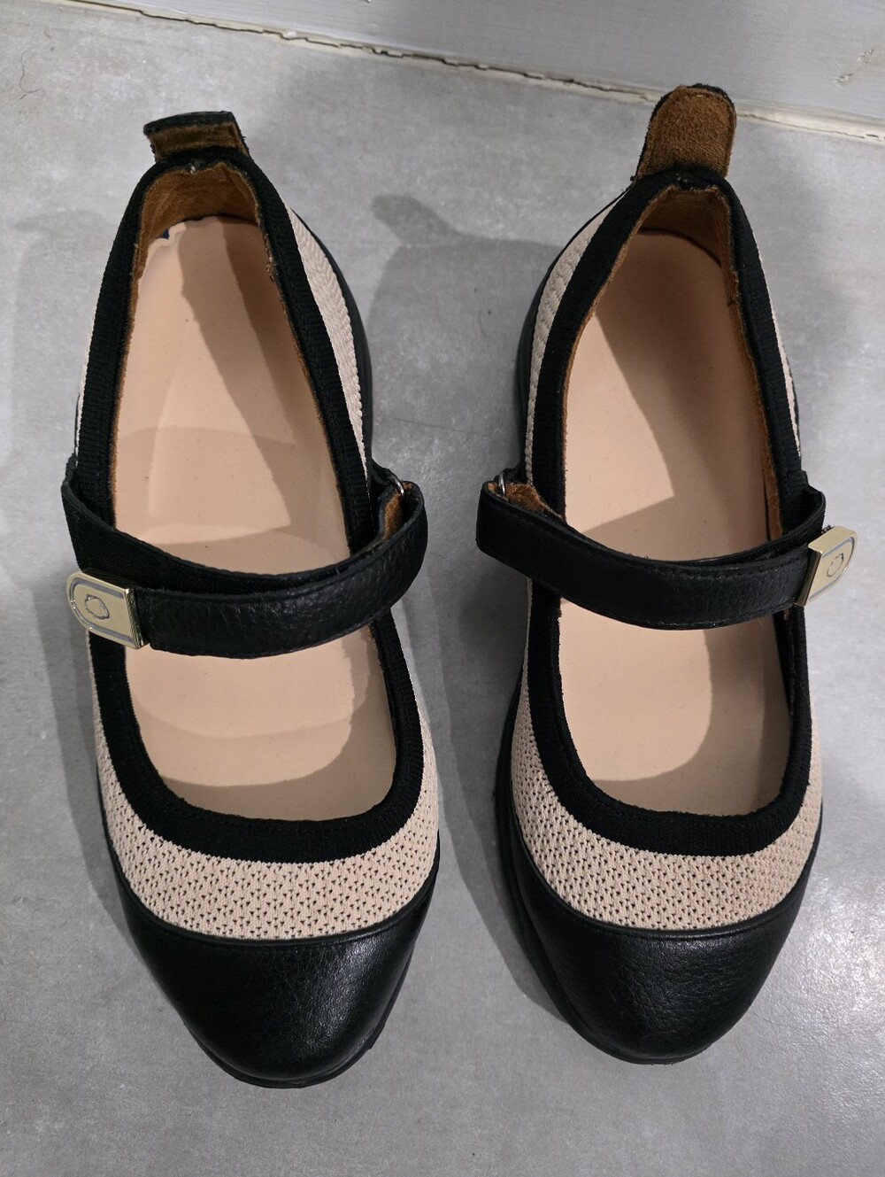 Dr. Comfort Jackie - Women's Mary Jane Dress Shoe.